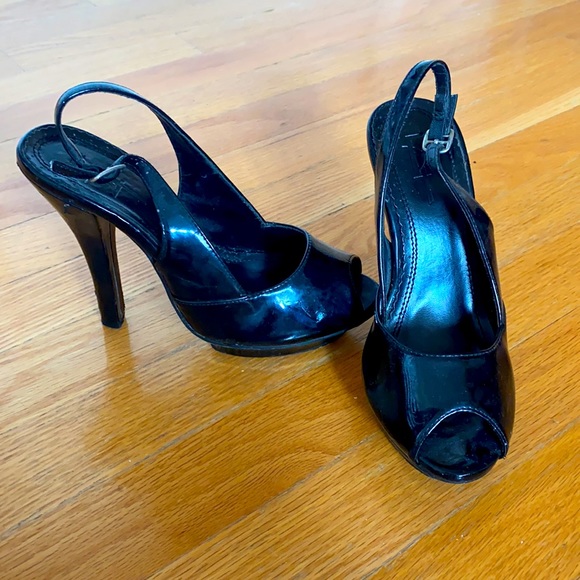 Women Strapped HighHeel, Black, Glossy, Open Toe,5 - Picture 2 of 7